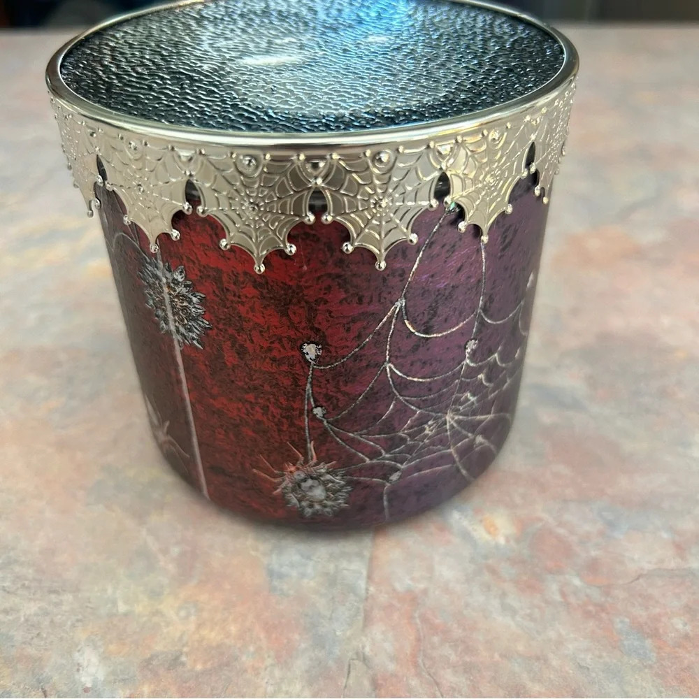 Bath & Body Works Vampire Blood 3-Wick candle - Picture 5 of 6